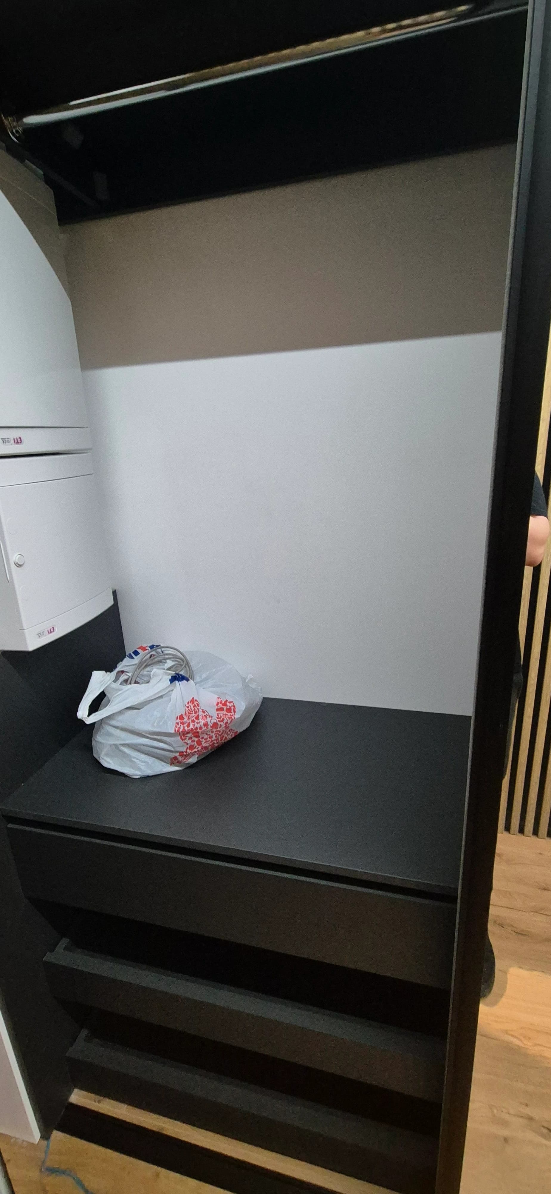Modernaus buto po statybų valymas